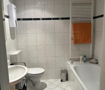 Gepflegte und modernisierte 4 ZKB Wohnung - Foto 3