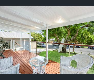 For Lease – Timeless Coastal Luxury, Moments from the Beach - Photo 3