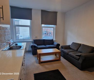 Raglan Road, Leeds - Photo 2