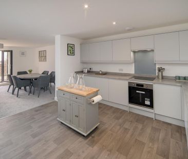 2 bedroom flat to rent - Photo 6