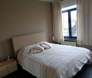 Appartement te huur - Foto 2