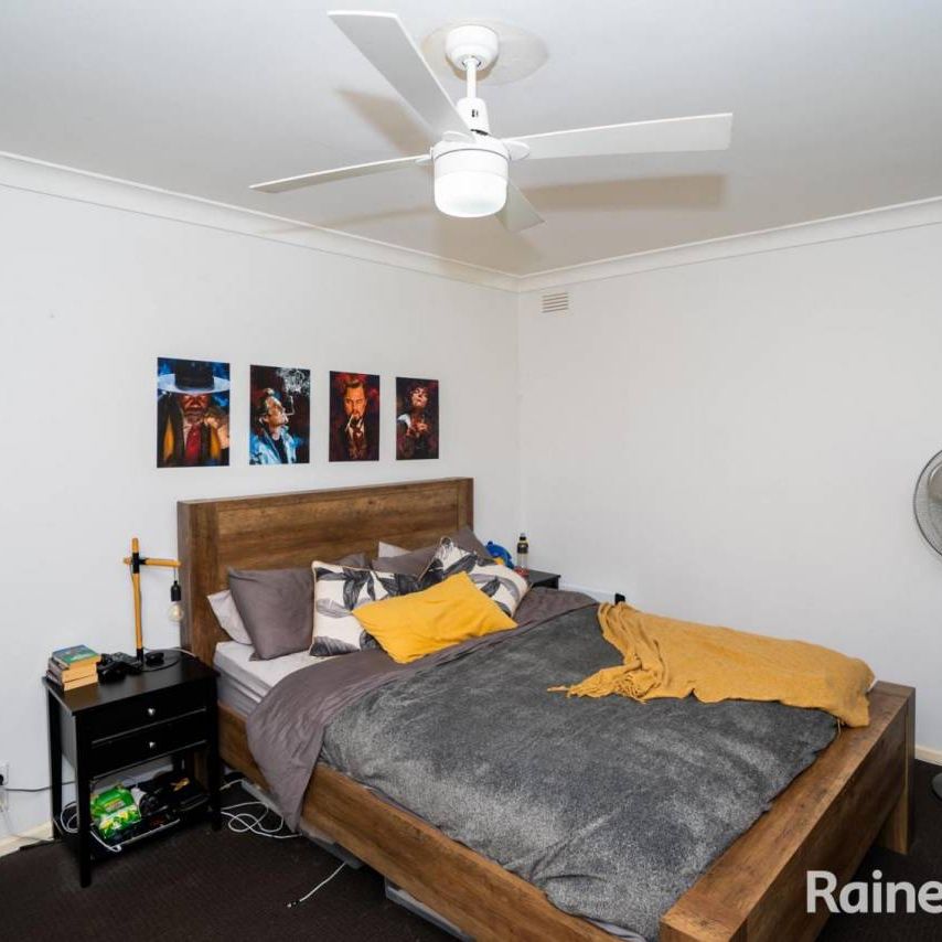 3 BEDROOM UNIT - Photo 1