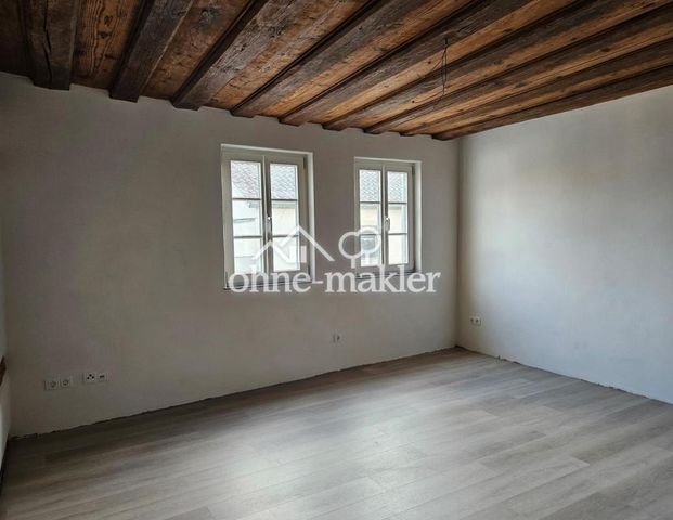 Charmante 5-Zimmer-Wohnung im Denkmalhaus, Erstbezug nach Renovierung, Stellplatz inklusive - Foto 1