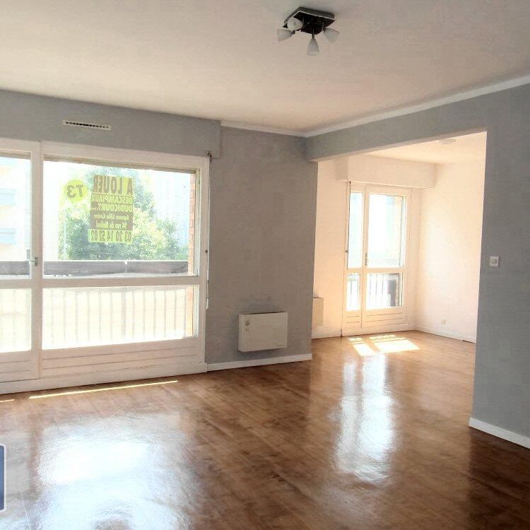 Location Appartement 3 pièces 80m² LA MADELEINE 59110 - Photo 1