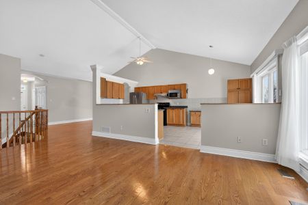 For Lease - 19 Foulis Crescent Unit# Main Floor, Kanata, Ontario - Photo 2
