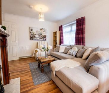 1 bedroom in a house share to rent - Photo 3