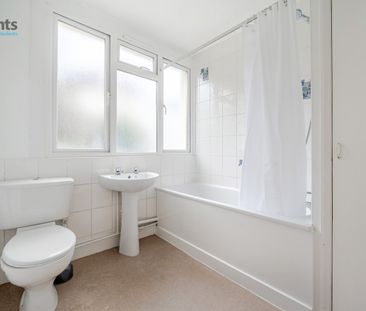 3 bedroom terraced house to rent - Photo 6