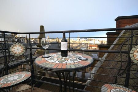 2 bedroom flat to rent - Photo 2