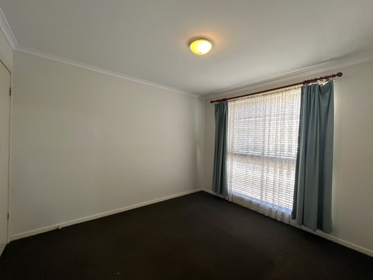 Convenient Two Bedroom Unit - Photo 1