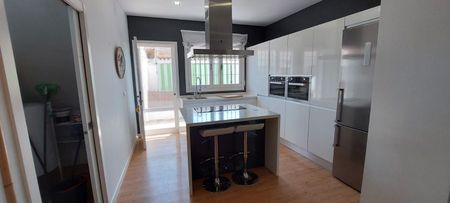 Alquiler de piso en Campanillas - Photo 5