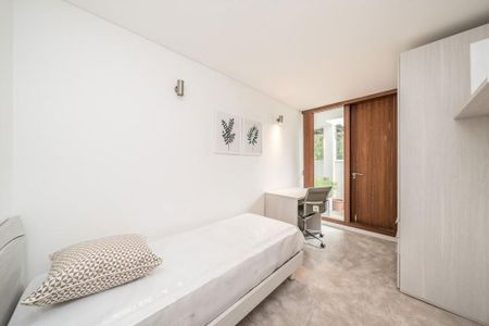 3 bedroom flat to rent - Photo 3