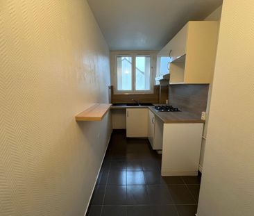 Location Appartement 4 pièces 74m² L HAY LES ROSES 94240 - Photo 5