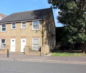 Bedford Road, Barton Le Clay, Bedfordshire, MK45 - Photo 4