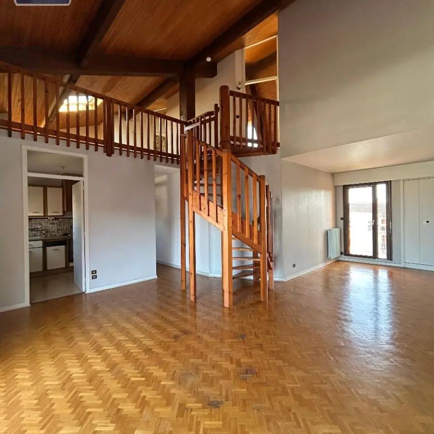 Appartement à louer 5 pièces 112m² - Photo 1