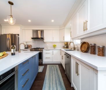 For Lease - 53 Primeau Drive, Aurora, Ontario - Photo 2