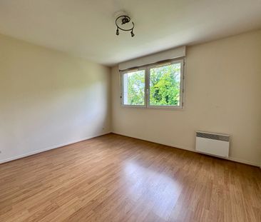 Apartment - Photo 2