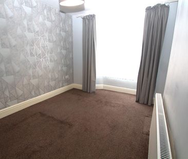 1 bedrooms Flat for Sale - Photo 1