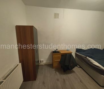 Moss Lane East, Manchester, M14 4PX - Photo 5