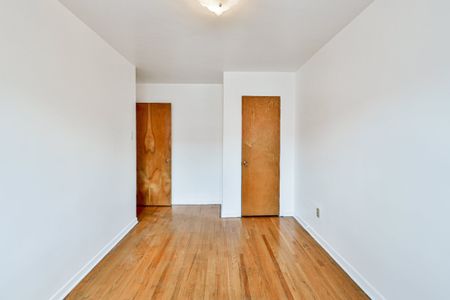 Appartement à louer - Montréal (Villeray/Saint-Michel/Parc-Extension) (Saint-Michel) Appartement à louer - Montréal (Villeray/Saint-Michel/Parc-Extension) (Saint-Michel) - Photo 4