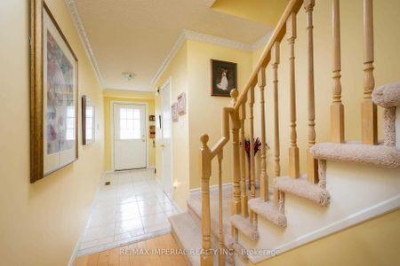 For Lease - 2955 Thomas Street Unit# 53, Upper Room 2, Mississauga, Ontario - Photo 2