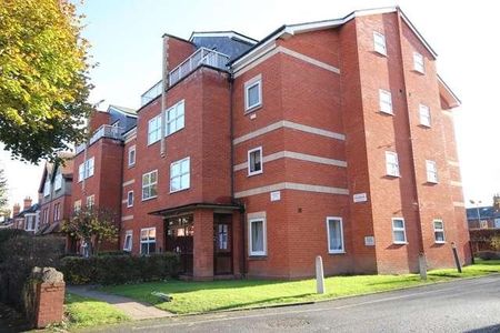 Gresham Court, Shrubbery Avenue, Worcester, WR1 - Photo 3