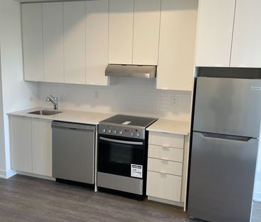 For Lease - 160 Canon Jackson Drive Unit# 405, Toronto, Ontario - Photo 3