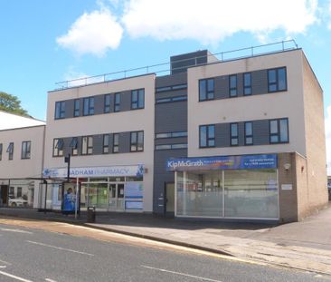 1 bedroom in a flat share to rent - Photo 5