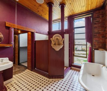 Unique Property in Kurri Kurri! - Photo 2