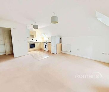 Cody Court, Farnborough Road, Farnborough, GU14 - Photo 1