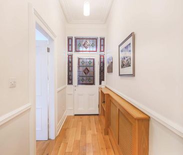 4 bedroom terraced house to rent - Photo 5