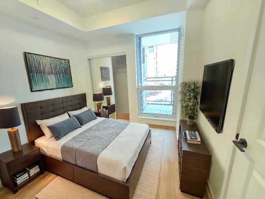 For Lease - 2333 Khalsa Gate Unit# 304, Oakville, Ontario - Photo 1