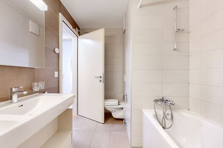 3 Zimmer, 84 m², 4. Stock - Foto 2