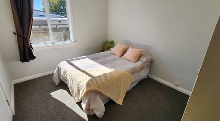 All Bills Included - Photo 4