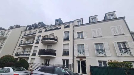 Location Appartement 2 Pièces 38 m² - Meublé - Photo 2