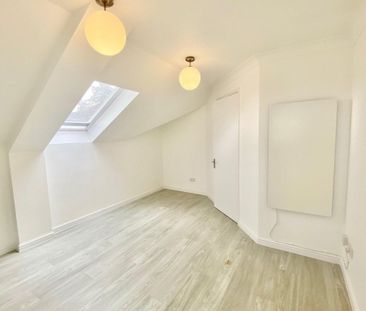 Oakwood Road - Photo 2