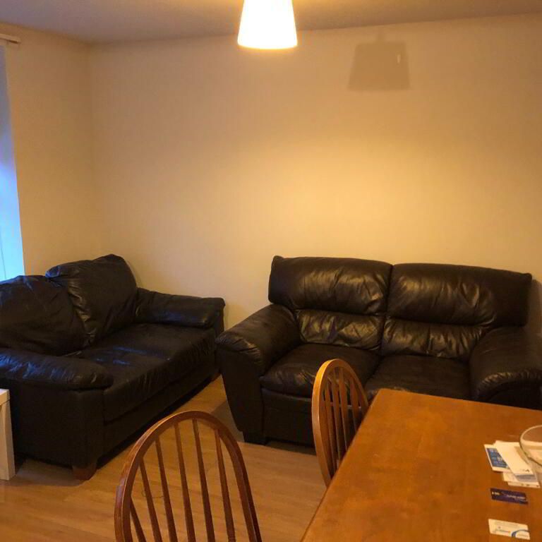 Flat 2-12 Ashley Avenue, Belfast, BT9 7BT - Photo 1