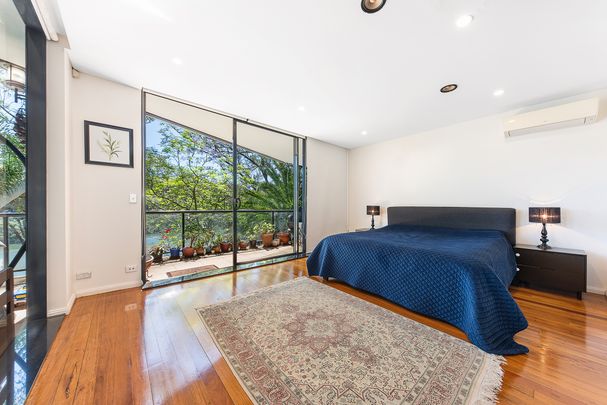 351A Burns Bay Road, Lane Cove NSW 2066 - House For Rent | Domain - Photo 1