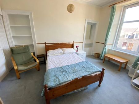 17A Elmfield Avenue, Aberdeen, AB24 3NU - Photo 3