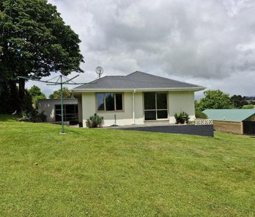 7A Woodleigh Street, Frankleigh Park, New Plymouth - Photo 4