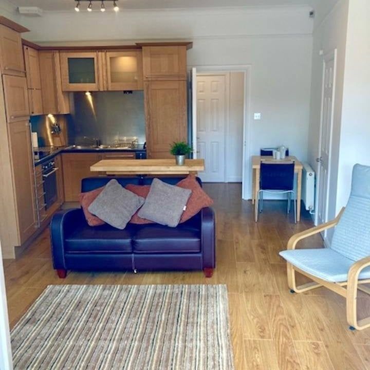 Studio Flat, William Jessop Court, M1 - Photo 1