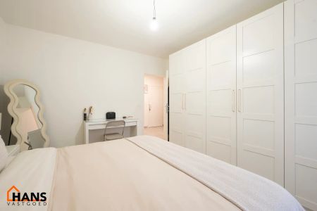 Recent gerenoveerd appartement op de 2de verdieping met optionele garagebox. - Photo 3