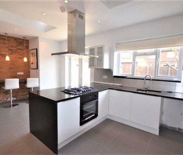 Court Way, Hendon, NW9 - Photo 3