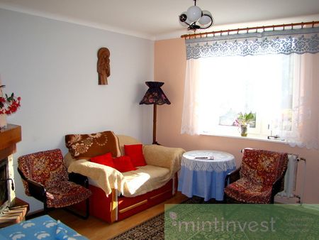 Dom wolnostojący, dla pracowników, parking - Фото 2