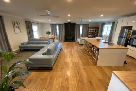 5 bedroom house - $595/week - including electricity and internet - Photo 2