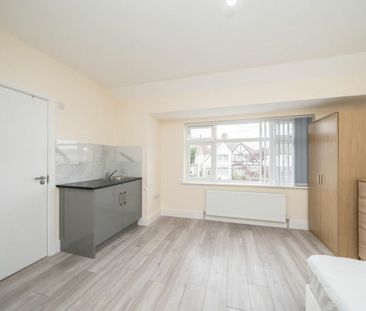 Church Stretton Road - Photo 2