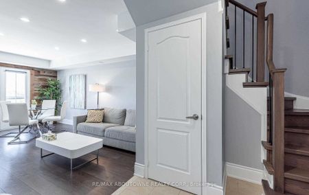 For Lease - 2557 Sixth Line Unit# 8, Oakville, Ontario - Photo 5