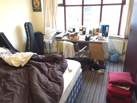 4 bedroom house share to rent - Photo 3