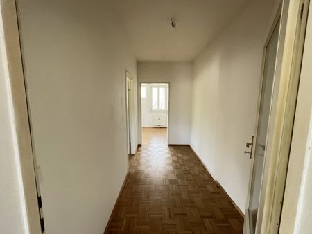 Geräumige 3-Zimmer-Wohnung Nähe der FH Joanneum! WG geeignet! - Photo 2