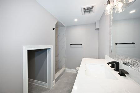 For Lease - 1295 Pinegrove Road Unit# Lower, Oakville, Ontario - Photo 2