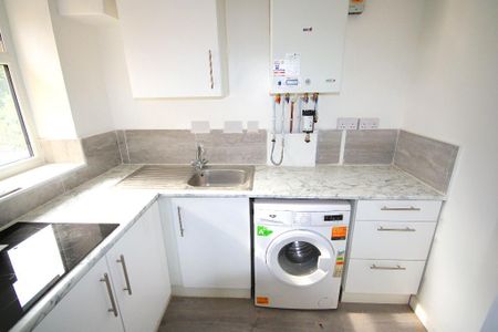 1 bedroom flat to rent - Photo 3